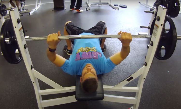Pros And Cons Of Bench Press