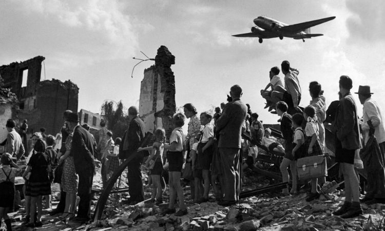 Pros And Cons Of Cold War