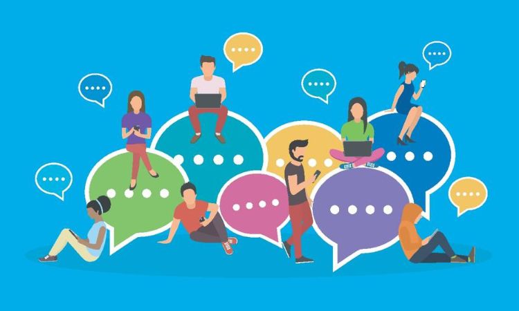 Pros and Cons of Online Communities